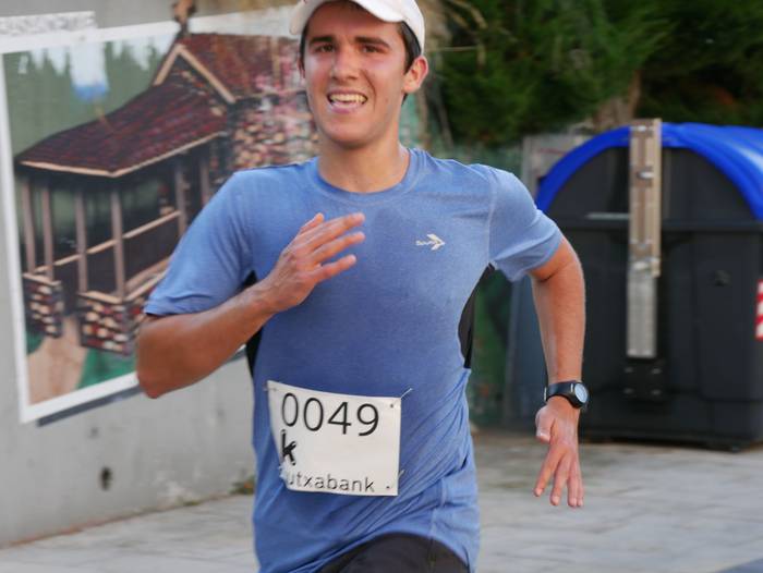 Haur zein helduek izan zuten 245 1538428906243