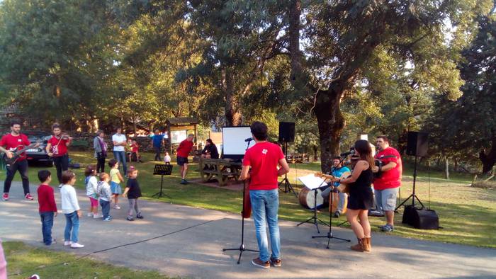 Andra Mari Txiki jaiek egita 4 1505144300210