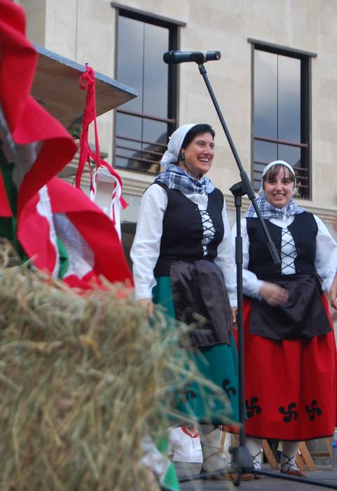 Plaza jendez lepo irakurri d 81 1534271500714