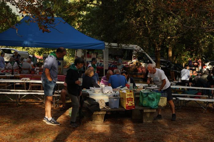 Arteko Gure Aman elkartu eta 4 1757796198948