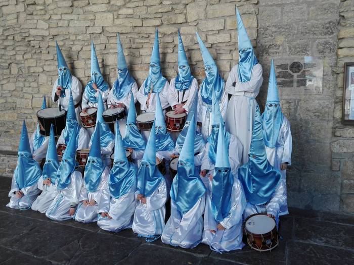 Artziniegako prozesioak