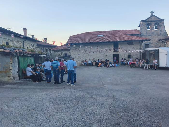Eguraldi bikaina izan zuten  3 1779823390916