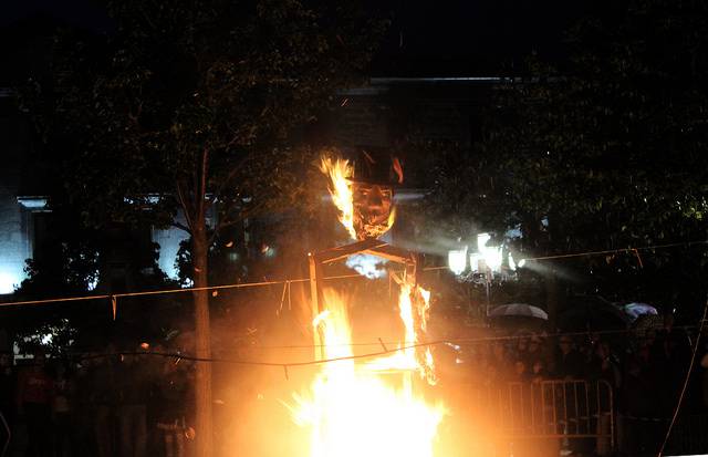 Bihotzaren erreketarekin ama 29 1526280442963