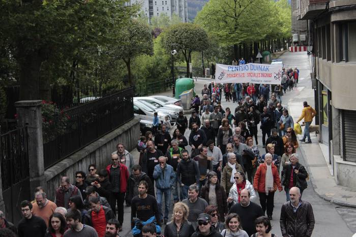 Pentsionisten, emakumeen eta 19 1525176645970