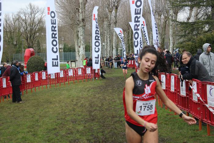 Ehunka lasterkarik bete ditu 48 1518372577918