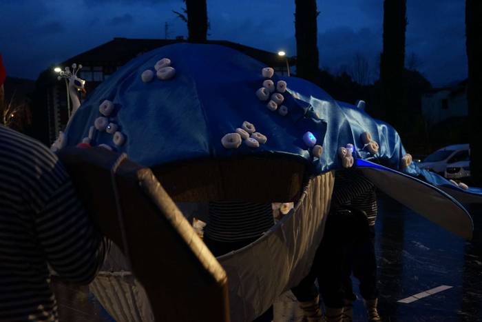 Irudimenez bete dituzte Amur 4 1771098531078