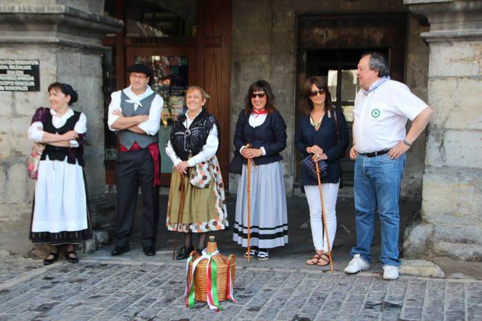 Jendetza eta giro ona nagusi 38 1494849354357