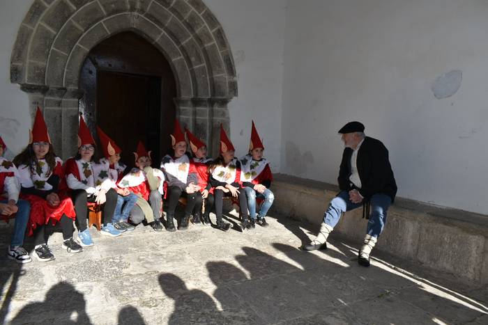 Olentzerok eta Mari Domingik 32 1765801106234