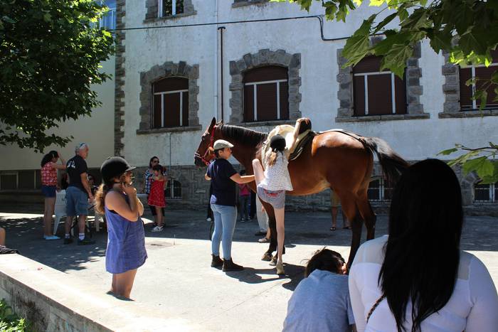 Txaroles lehiaketa batean ep 22 1497991746525
