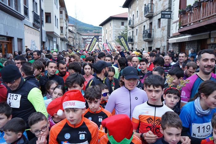 400 kirolarik parte hartu zu 15 1767281897946