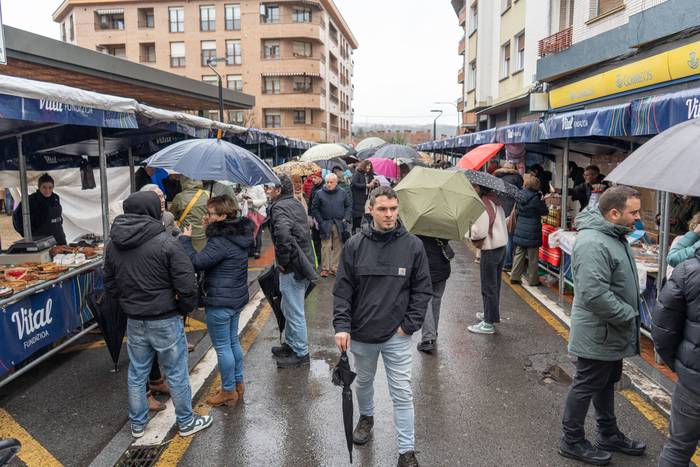 Euriak ez du San Anton azoka 25 1768770065822