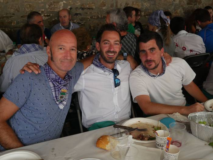 Arkupeak txiki geratu dira B 50 1661528222831