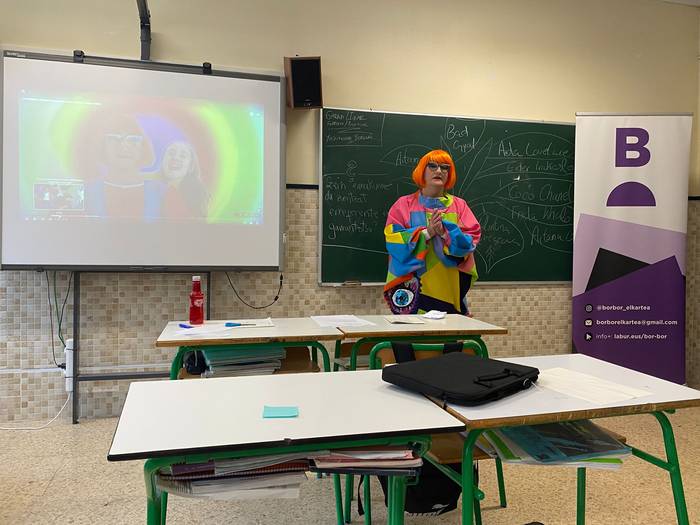 Aiaraldeko emakume* errefere 1 1761815958062