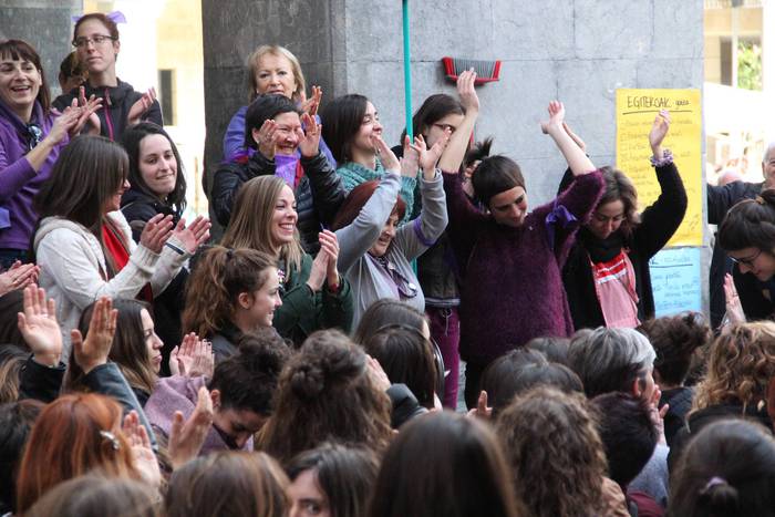 Greba feministaren goizeko t 49 1520512269849