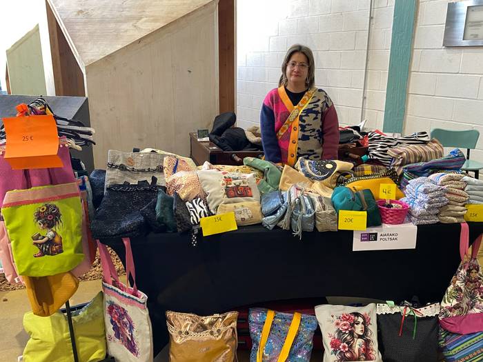 Aiaraldeko Emakume* Sortzail 7 1764944256271