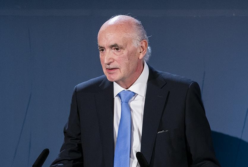 400.000 eurotik gora kobratzen dute Tubacex, Tubos Reunidos eta Vidrala enpresen zuzendaritzetako zenbait kidek