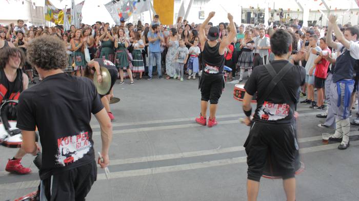 Suziria piztuta lehertu da j 50 1502803873462