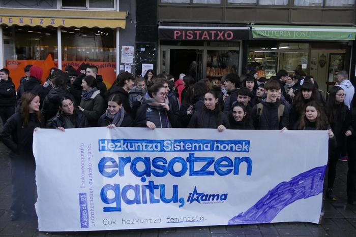 Ikamak abiatu ditu Azaroaren 12 1764071566732