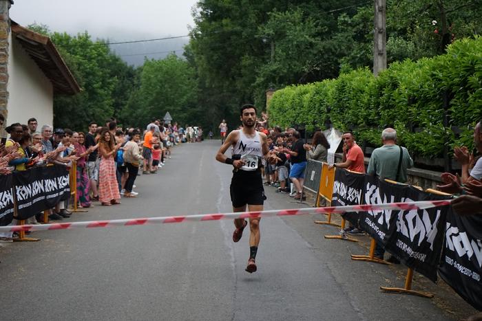 Giro aparta San Joan Krosean 74 1750527698176