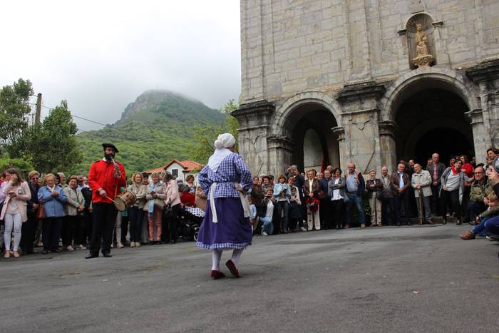 Une berezi ugari bizi izan z 23 1525935173276