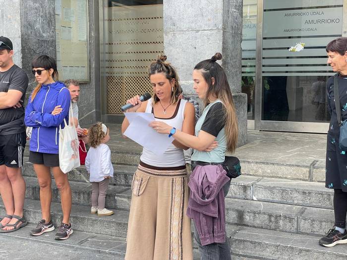 Dozenaka lagunek salatu dute 1 1775594192236