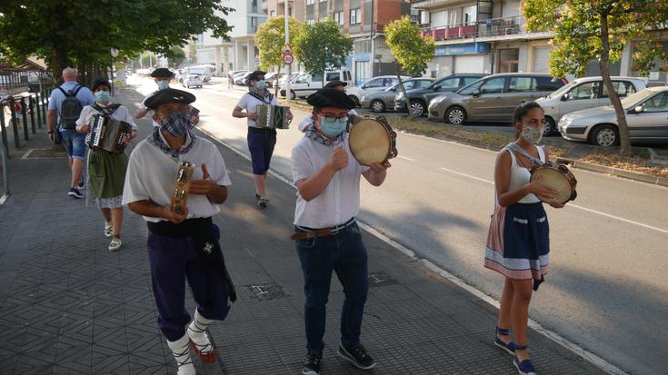 Hainbat ekintza egin dituzte Aretako jaietako asteburua girotzeko
