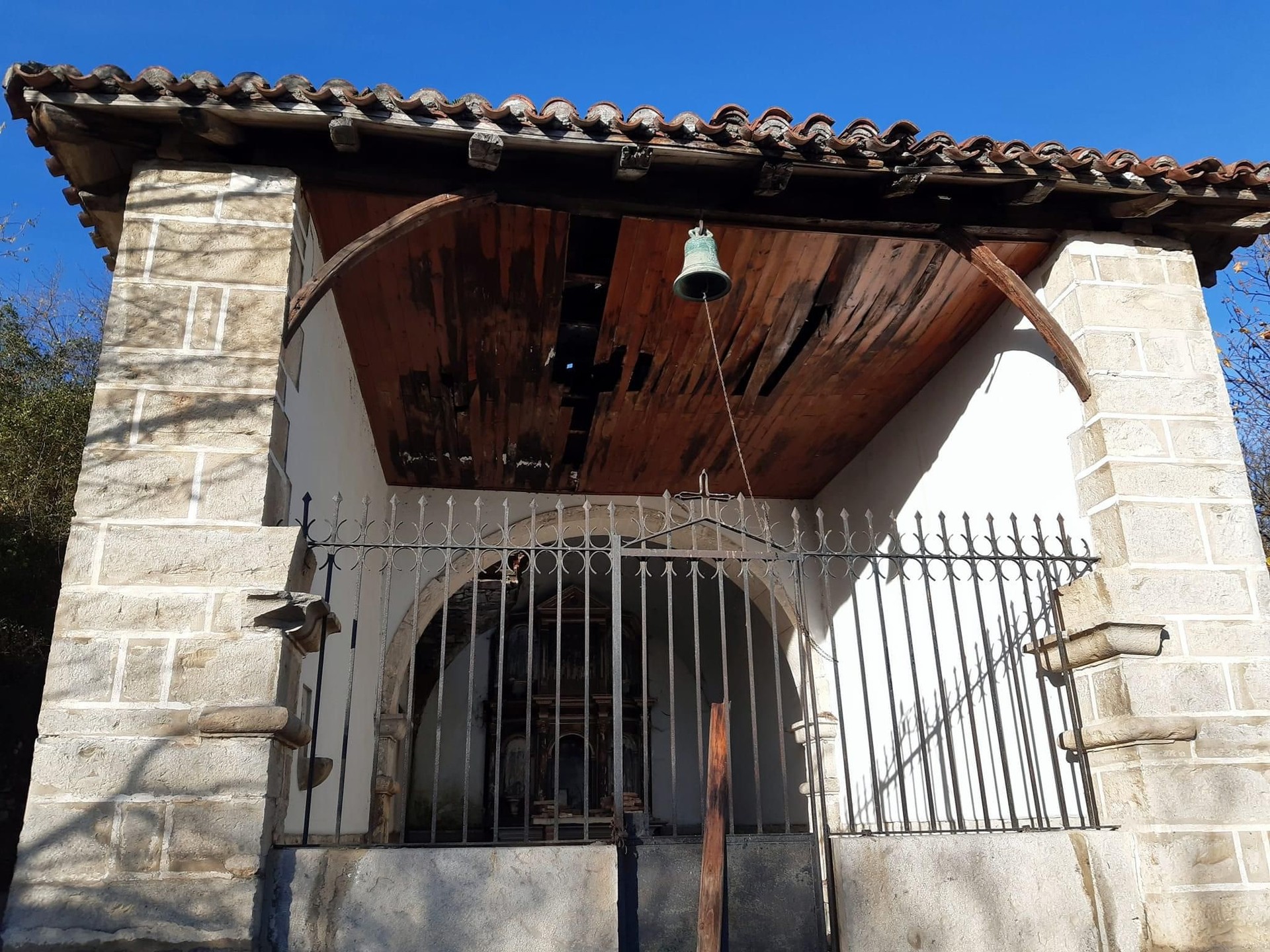 Erretes Tuterako San Roke ermita ez da 2022an konponduko, babes ekonomiko faltagatik