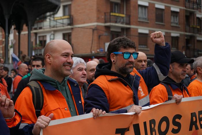 Laudiora mugitu da gaur Tubo 2 1772538809168