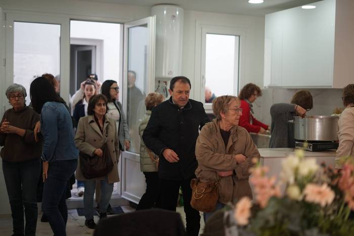 Ametsgoien jaio da, emakume  3 1772486238054