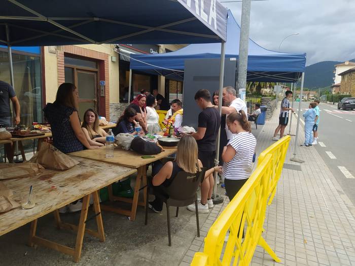 Paella, karta eta igel txape 6 1760003758349