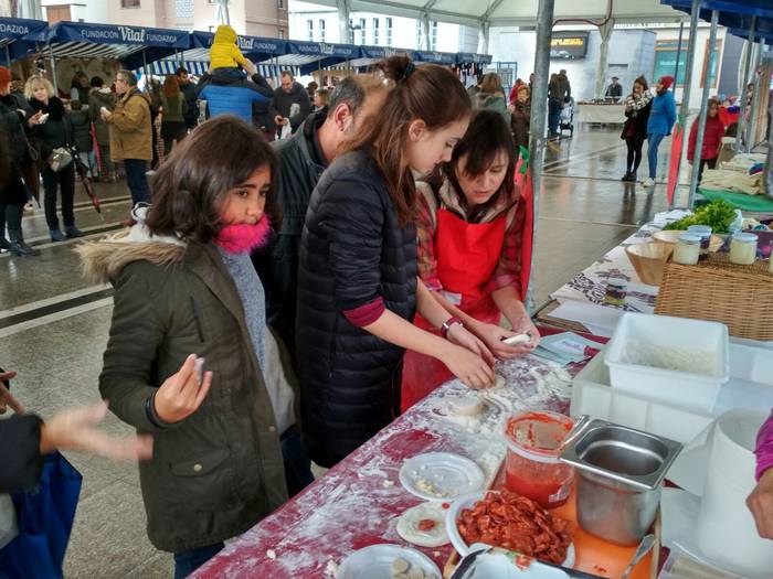 Gabonetako elkartasun azokak 18 1513599232067