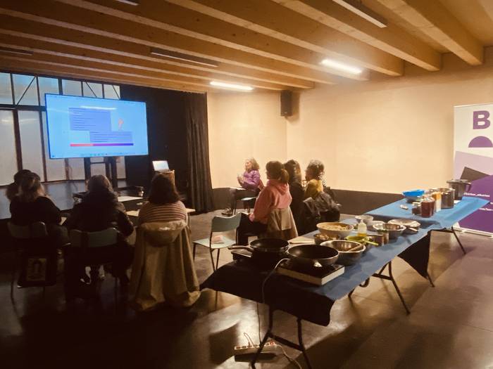 43 lagun jaso ditu "Elikadur 54 1776332416283