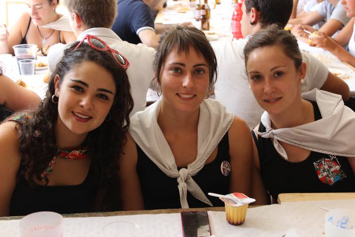 Gaztetxeko eta antzinako jai 121 1502900437911