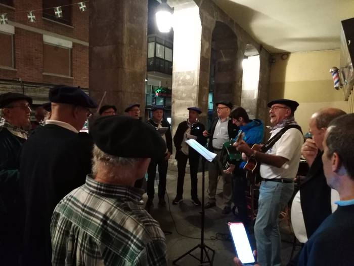 'Euskararen eguna' ospatu du 21 1664138628250