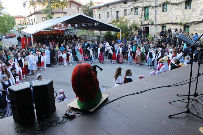 Parekidetasunaren eta euskar 11 1493367114233