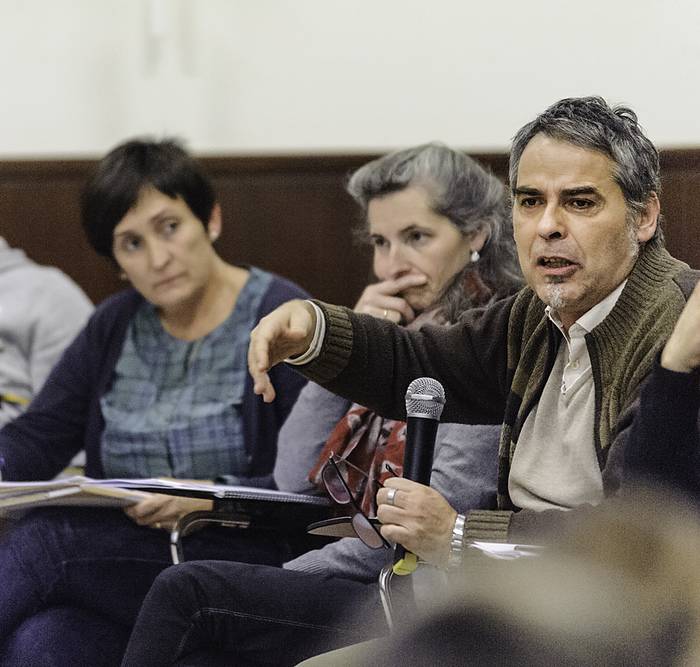 "Euskararen etorkizuna" urra 13 1483123243082