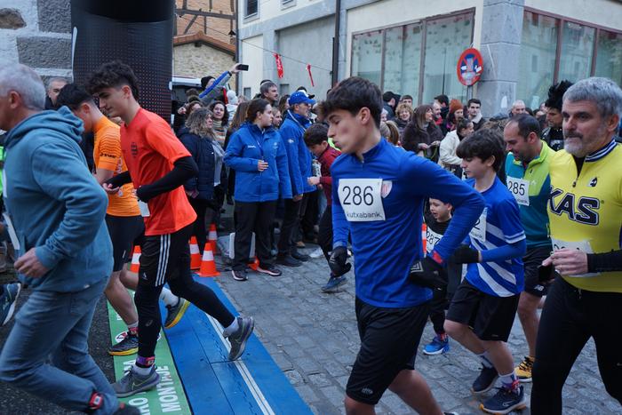 400 kirolarik parte hartu zu 46 1767282251036