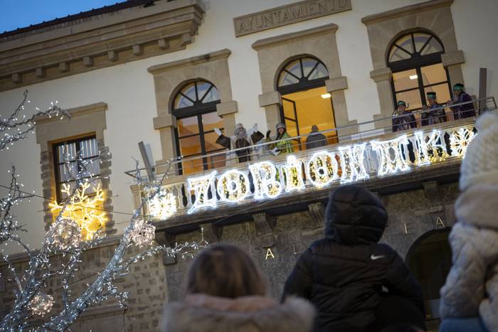 Hiru Errege Magoek ilusioz b 21 1767696980473