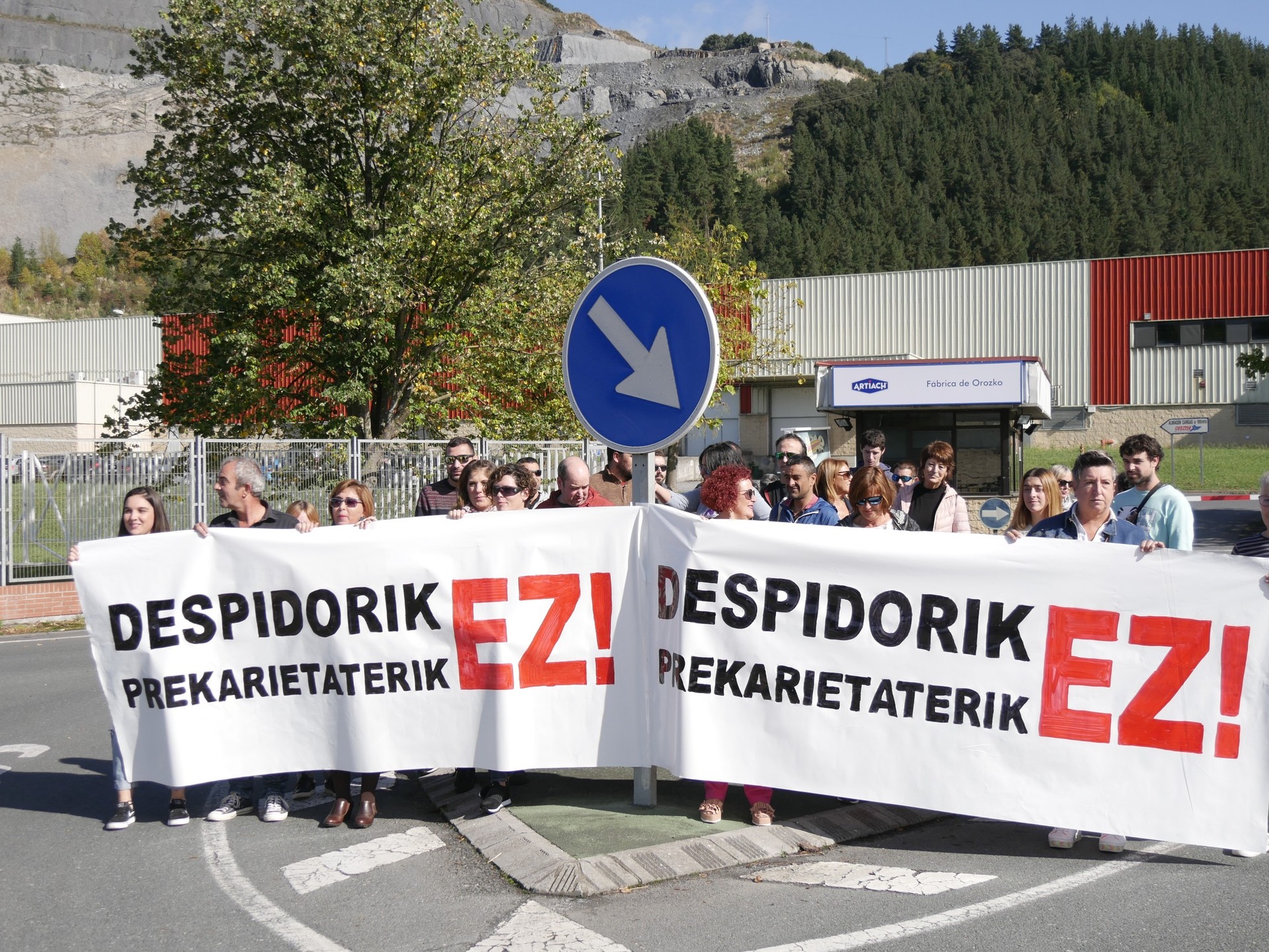 Txanda bakoitzeko 4 orduko lanuzteak egingo dituzte Artiach enpresako langileek azaroaren 22tik 30era bitartean