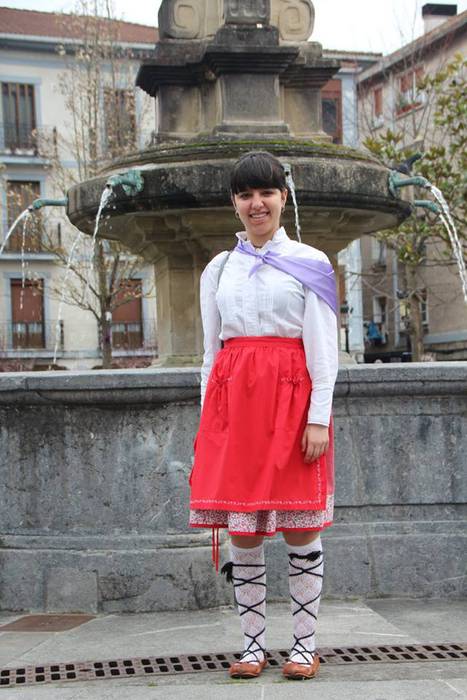 Dantzaren bidez aldarrikatu  15 1520777839230