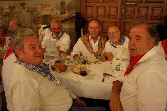 Ehunka kofrade bildu dira el 15 1756713991620