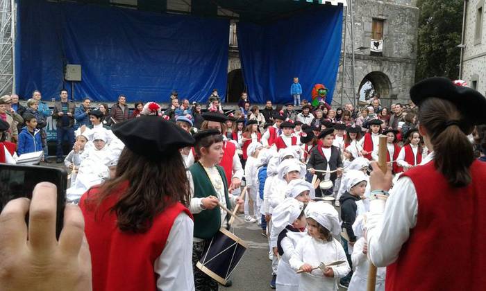 Danbor-hotsak, barraskilo ka 3 1524945189862