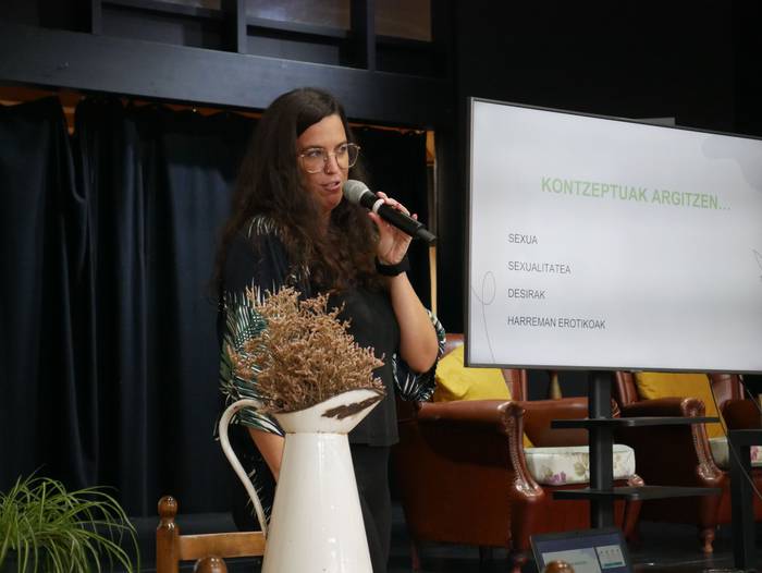 Amatasun ereduak eta sexu he 19 1666452224635