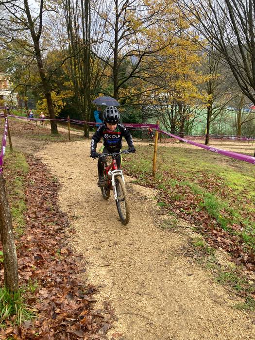 Zirkuitu gogorra izan zuten  16 1768228045950