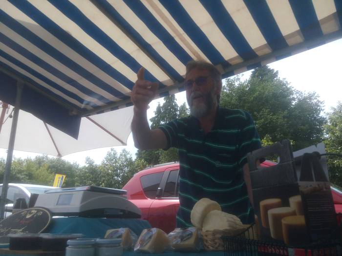 San Isidro Azokak jende ugar 12 1494851551732