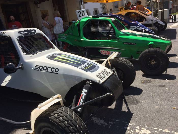 Auto klasikoen erakustaldiar 11 1501334168948