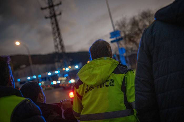 Fabrika barrura eraman dute  21 1769714941278