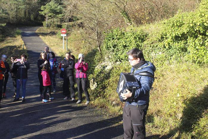 400 lagunen laguntzaz Babio  18 1514122755619