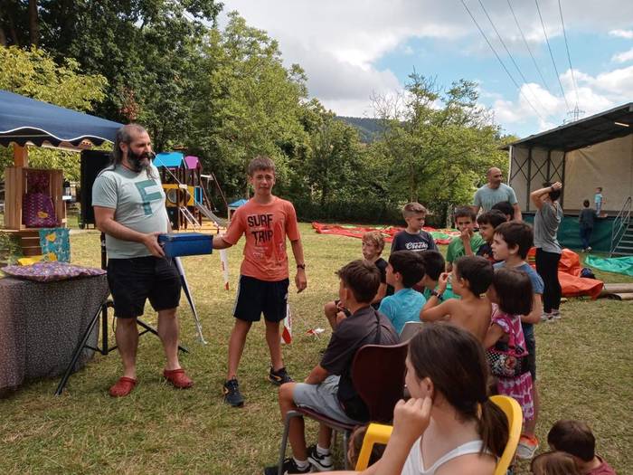 Auzo giroa nagusi Uribarriko 87 1688402473310