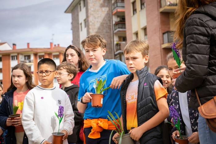 Indarkeriaren aurkako jarrer 9 1773069748211